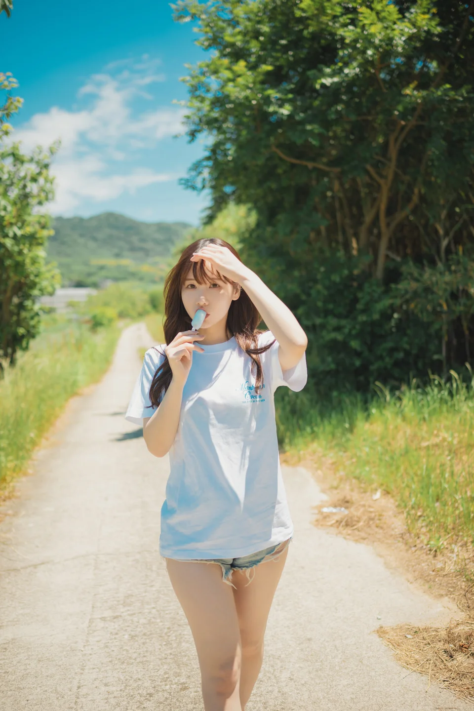けん研 - C104 honey DL写真集 [170P] 20240907-073359(104).webp
