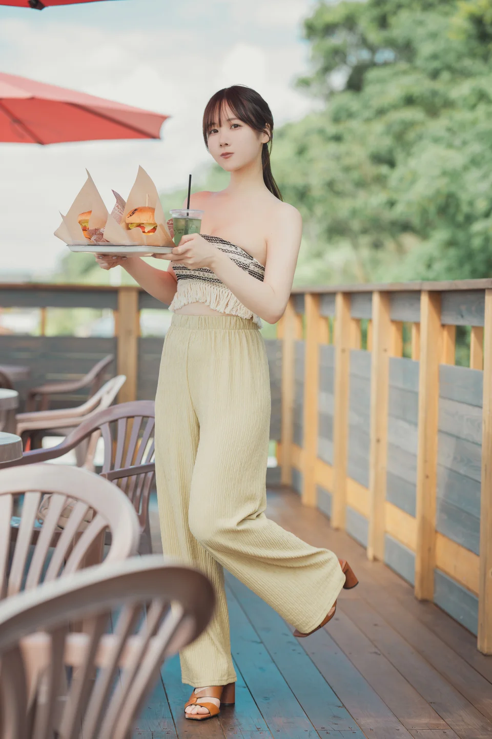 けん研 - C104 honey DL写真集 [170P] 20240907-073359(114).webp