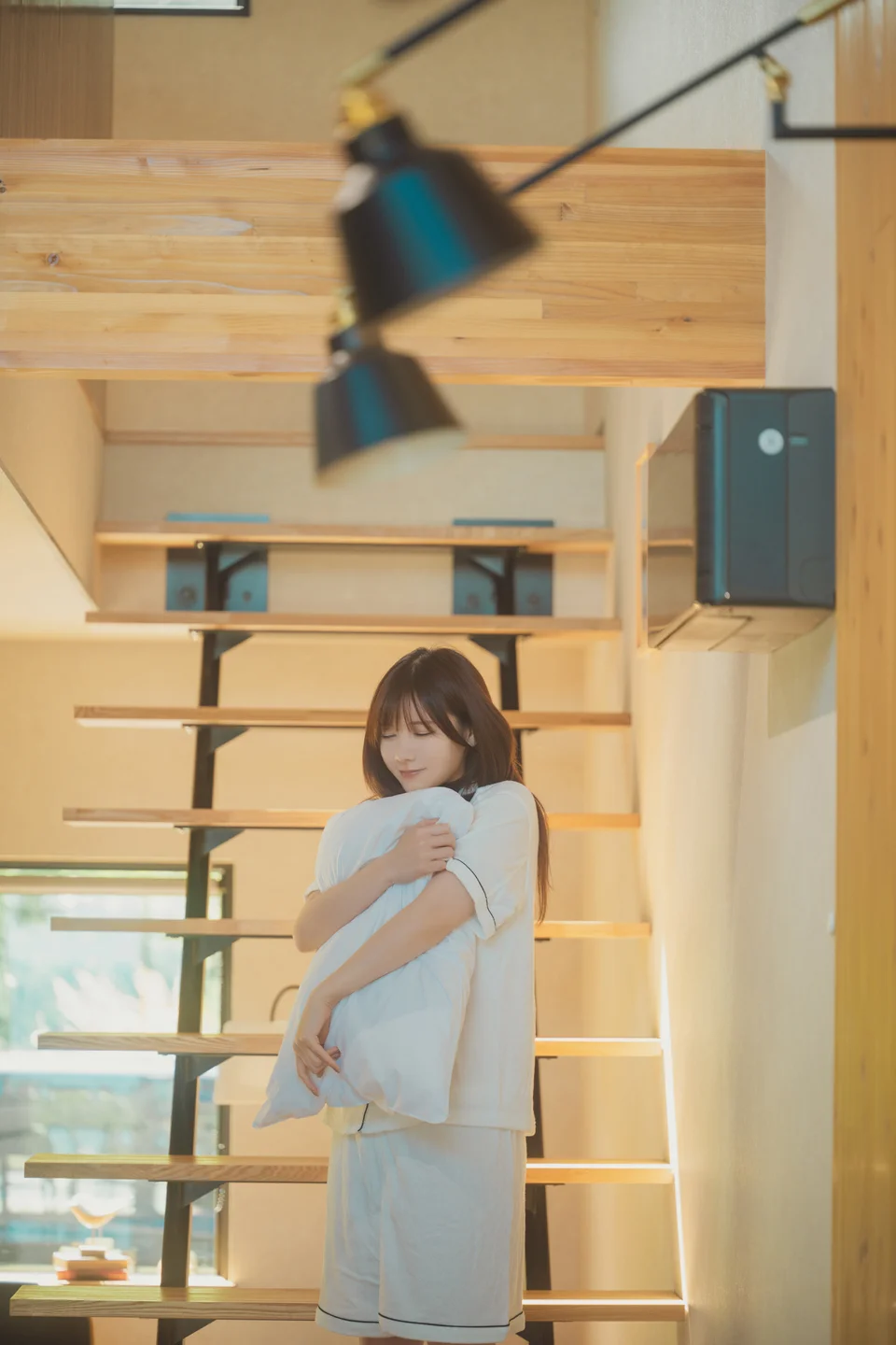 けん研 - C104 honey DL写真集 [170P] 20240907-073359(74).webp