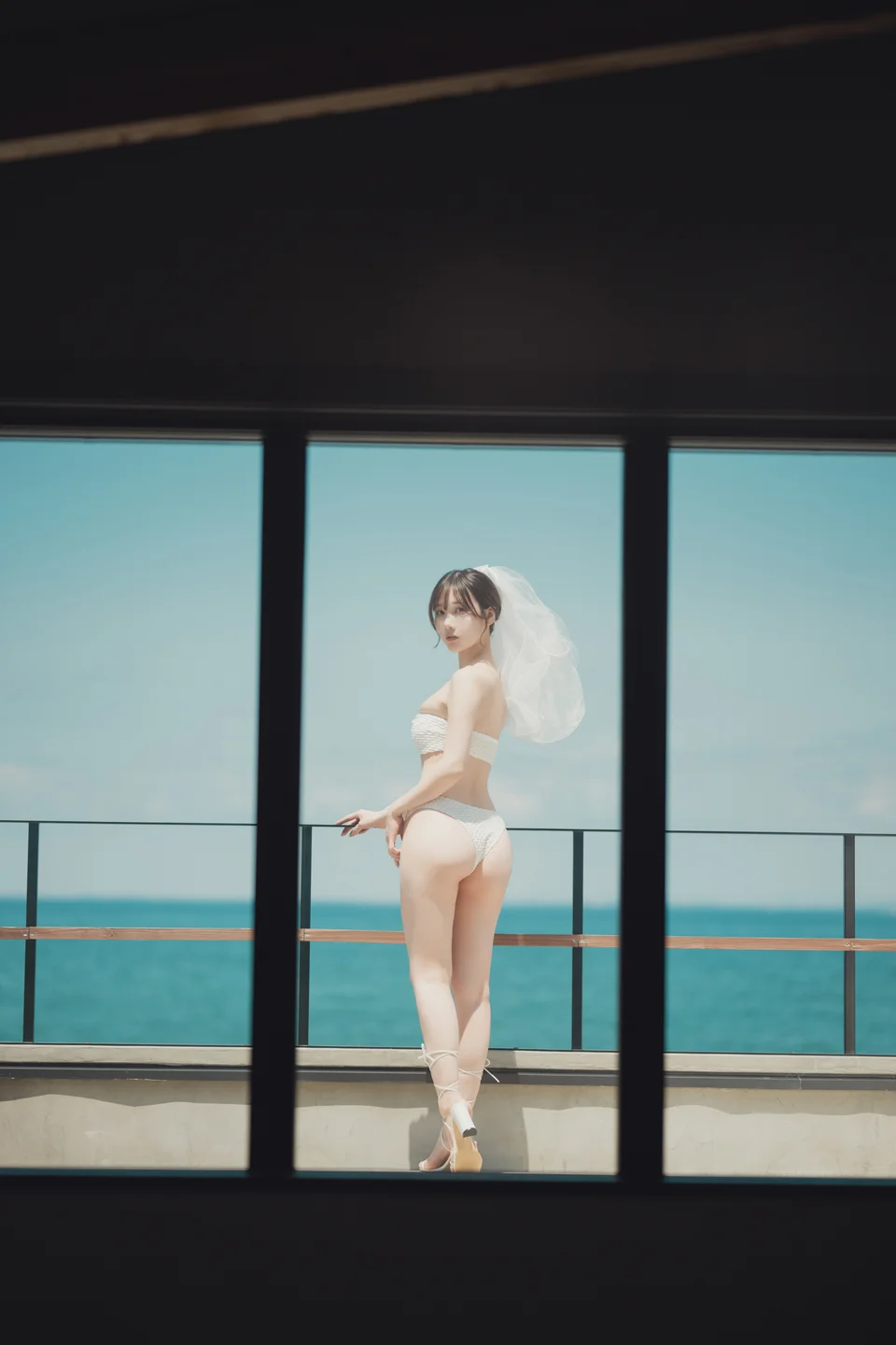 けん研 - C104 honey DL写真集 [170P] 20240907-073359(93).webp