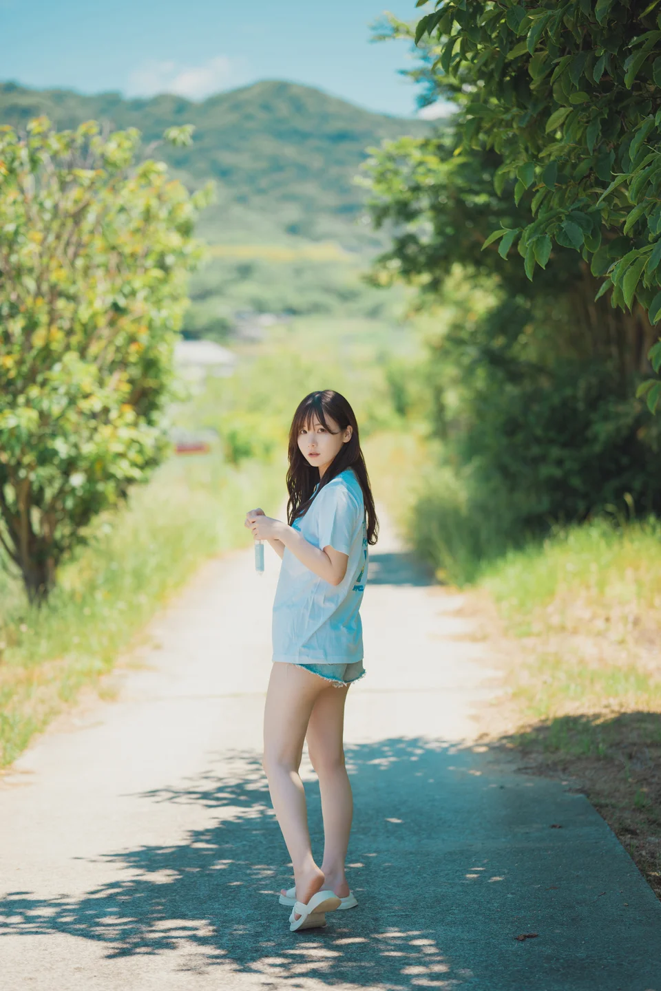 けん研 - C104 honey DL写真集 [170P] 20240907-073359(99).webp