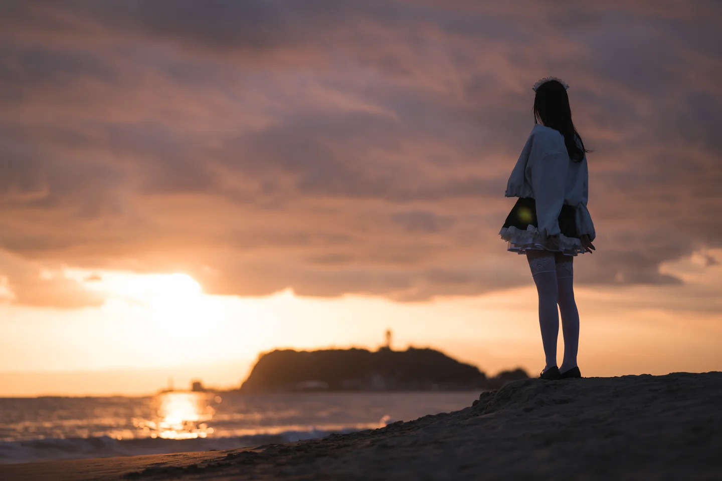 けん研（けんけん）_FantiaDL写真集_推し型メイドロイドとしたいこと_138P_821MB meidoroido119.webp