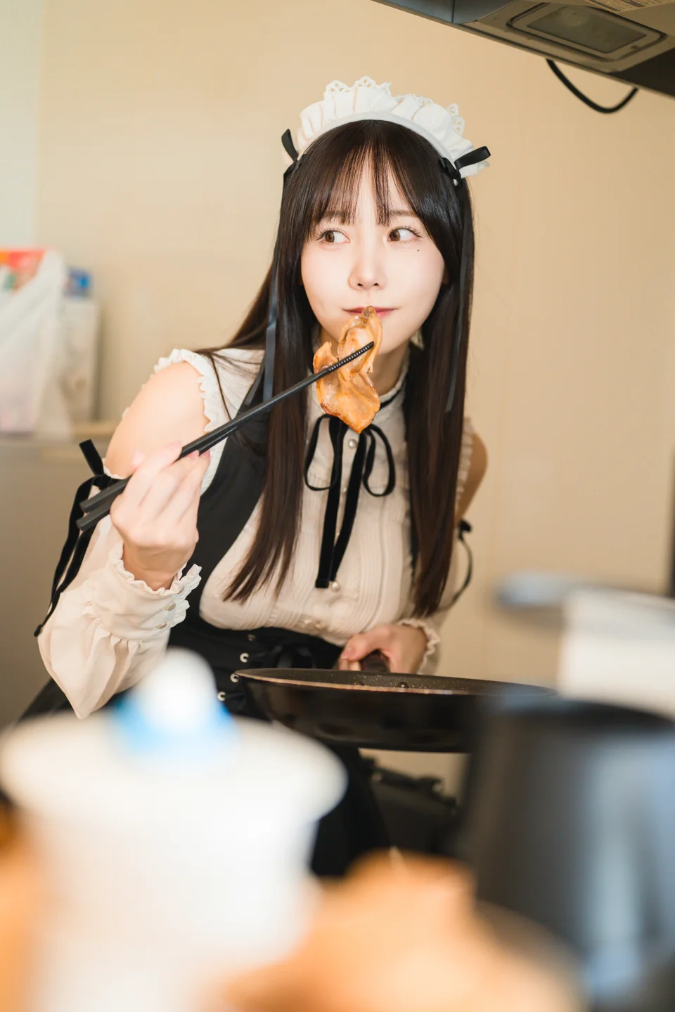 けん研（けんけん）_FantiaDL写真集_推し型メイドロイドとしたいこと_138P_821MB meidoroido31.webp