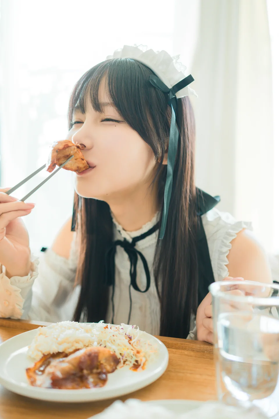 けん研（けんけん）_FantiaDL写真集_推し型メイドロイドとしたいこと_138P_821MB meidoroido40.webp