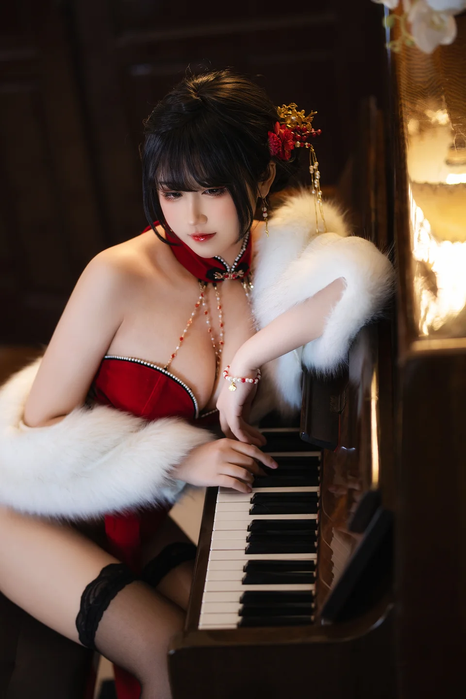三度_69 No.083 – 红丝绒旗袍 [75P3V-737MB] 【丝足阁写真】017.webp