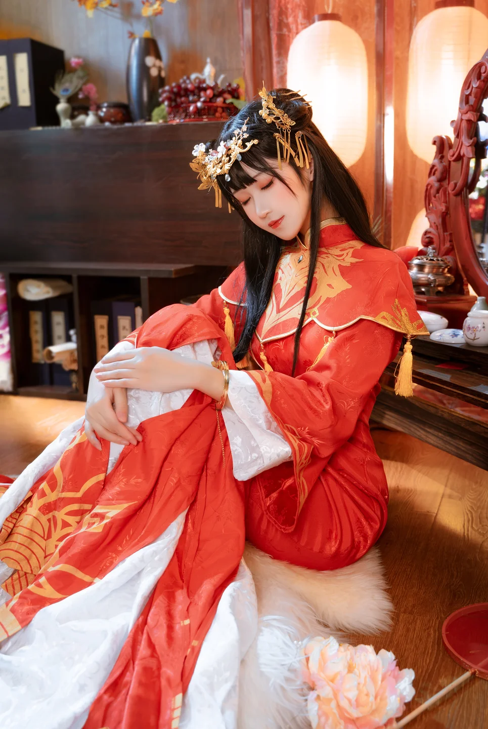 三度_69 No.084 – 蛇年红装 [62P-348MB] 【丝足阁写真】003.webp