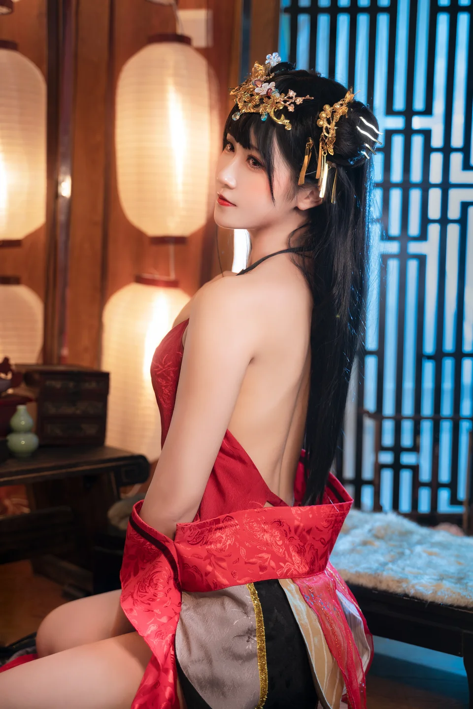 三度_69 No.084 – 蛇年红装 [62P-348MB] 【丝足阁写真】009.webp