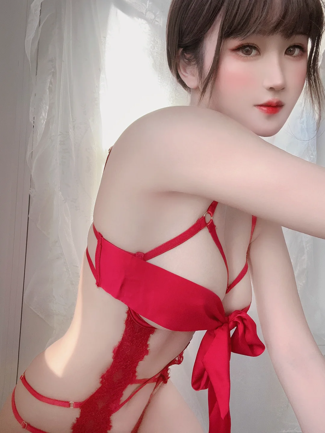 三度_69 No.084 – 蛇年红装 [62P-348MB] 【丝足阁写真】036.webp
