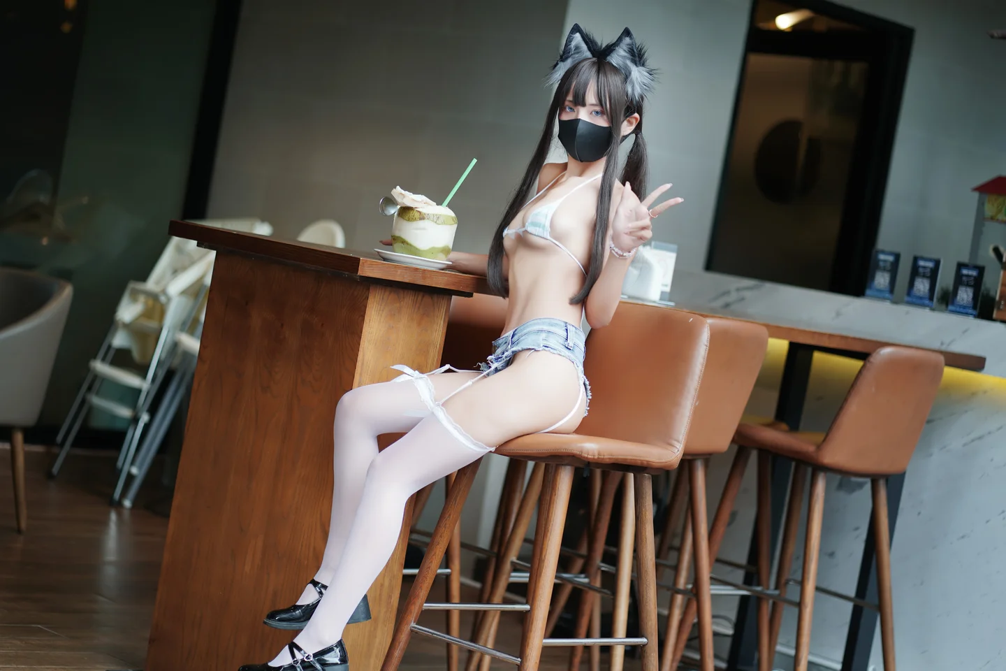 三水子 – 比基尼泳装 [85P1V-570MB] 【丝足阁写真】024.webp