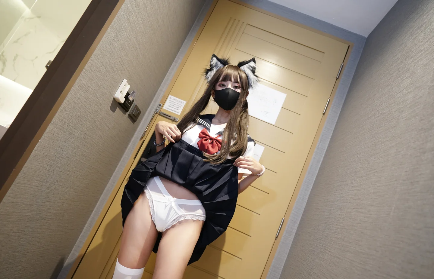 三水子 – JK猫猫 [74P-237MB] 【丝足阁写真】008.webp