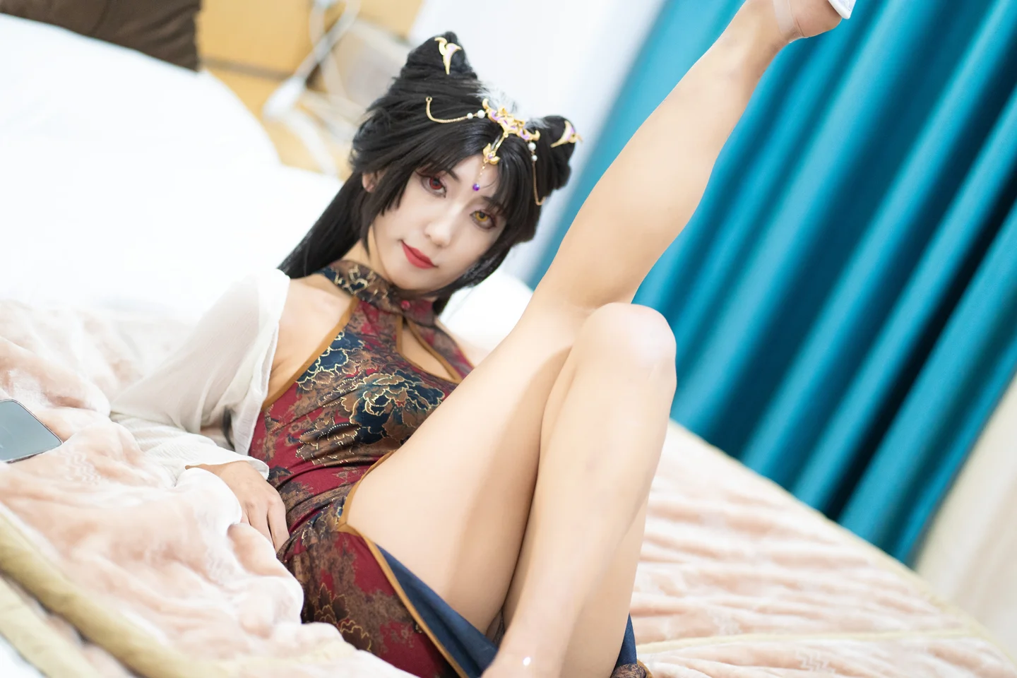 三水子 - 玉玲珑旗袍 [54P-257MB] 034.webp