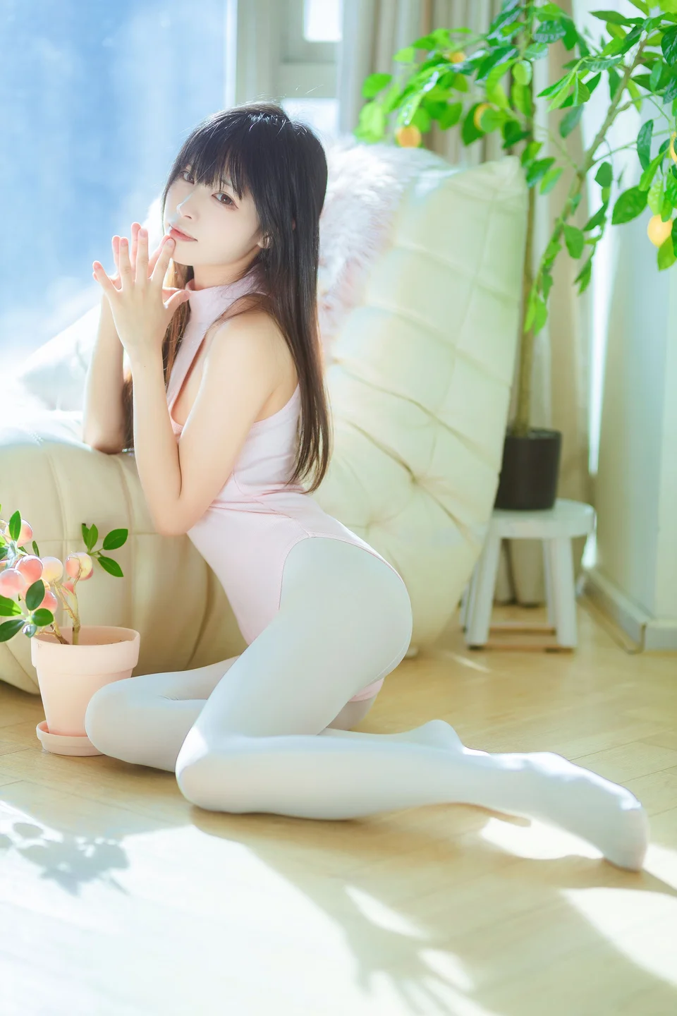 三無人型 - 白丝桃子 [60P-171MB] 037.webp
