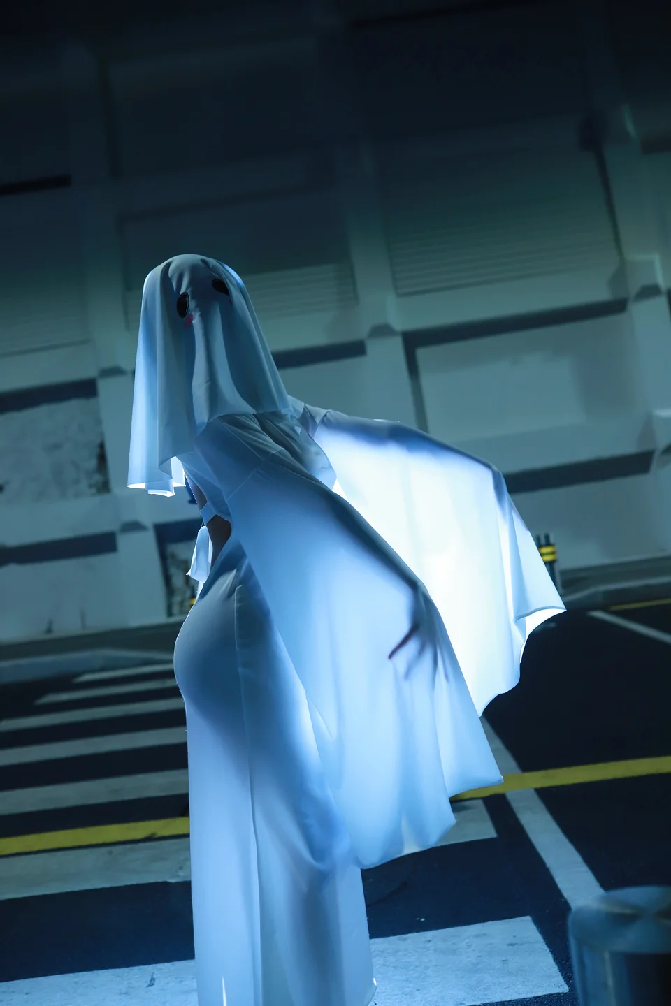 上杉绘梨落 – 幽灵娘【原创】 [37P-635MB]