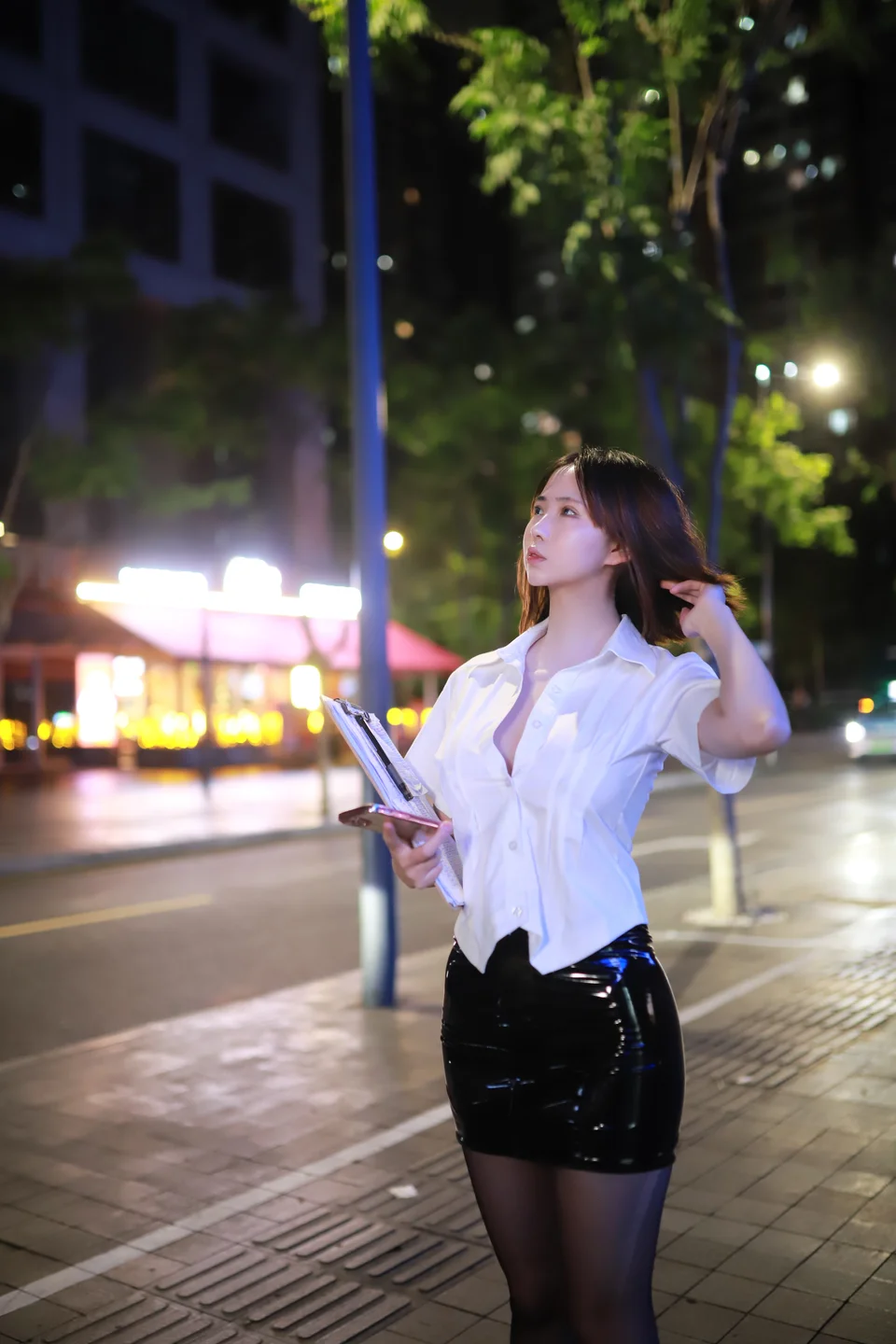 上杉绘梨落 - No.007 被人跟踪 [102P-659MB] 014.webp