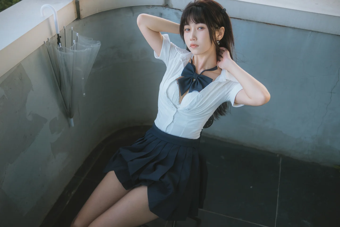 不呆猫 - JK学妹户外 [59P-409MB] 035.webp
