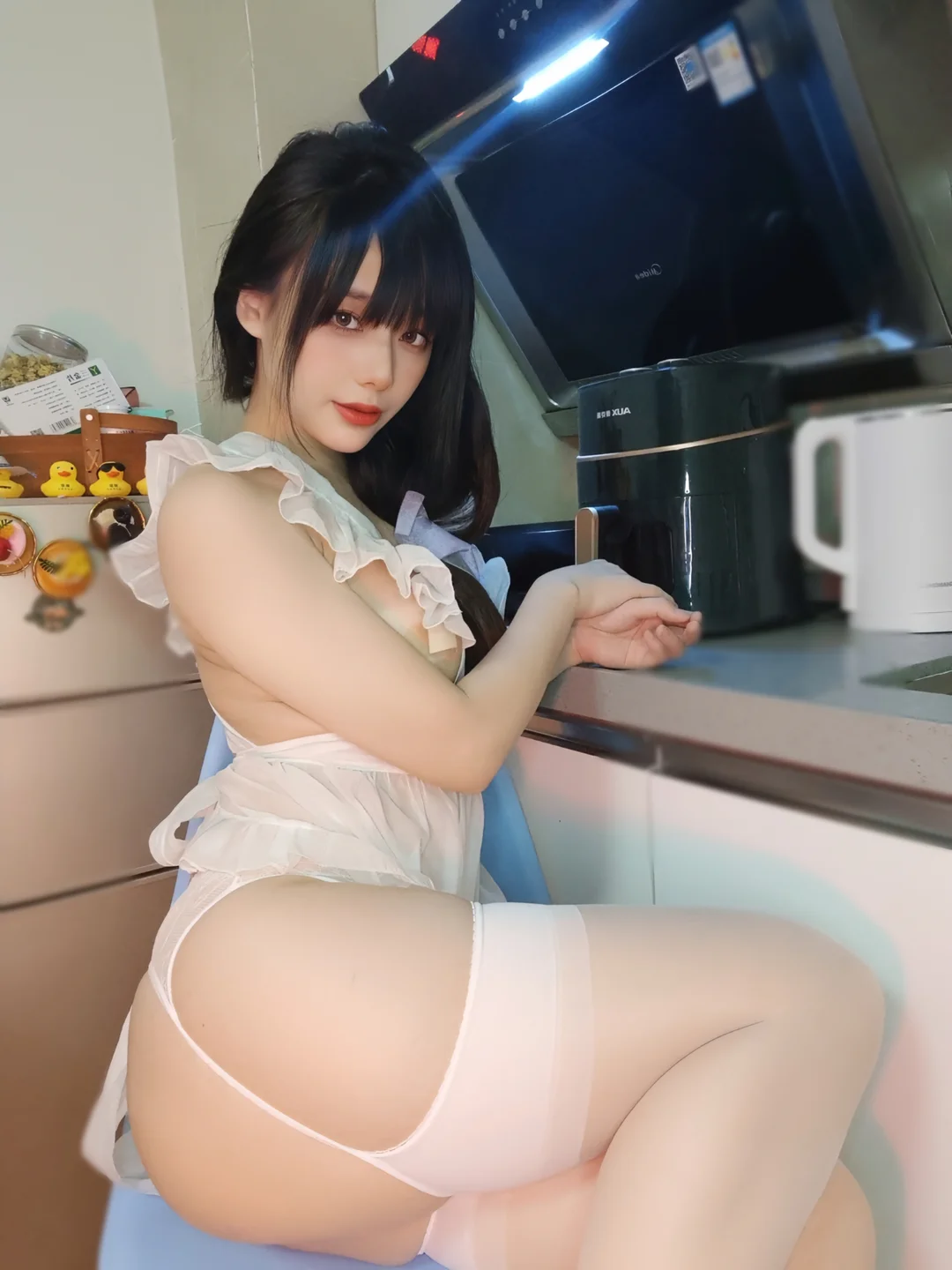 九言 – 居家太太 [33P] TG@icoset015.webp