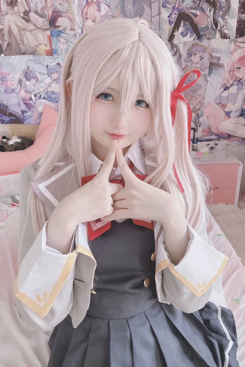 习呆呆 - 2024.08.24 アーリャさん [20P 2V] 20240831-172934(2).webp
