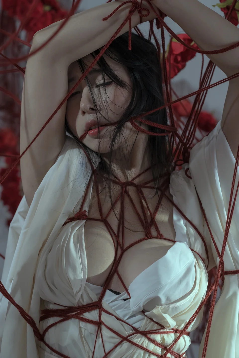 云溪溪 - 奶桃 囚鸟 [64P] 20240830-105532(12).webp