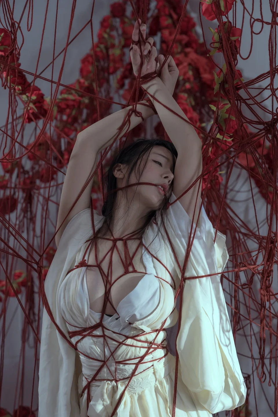 云溪溪 - 奶桃 囚鸟 [64P] 20240830-105532(13).webp