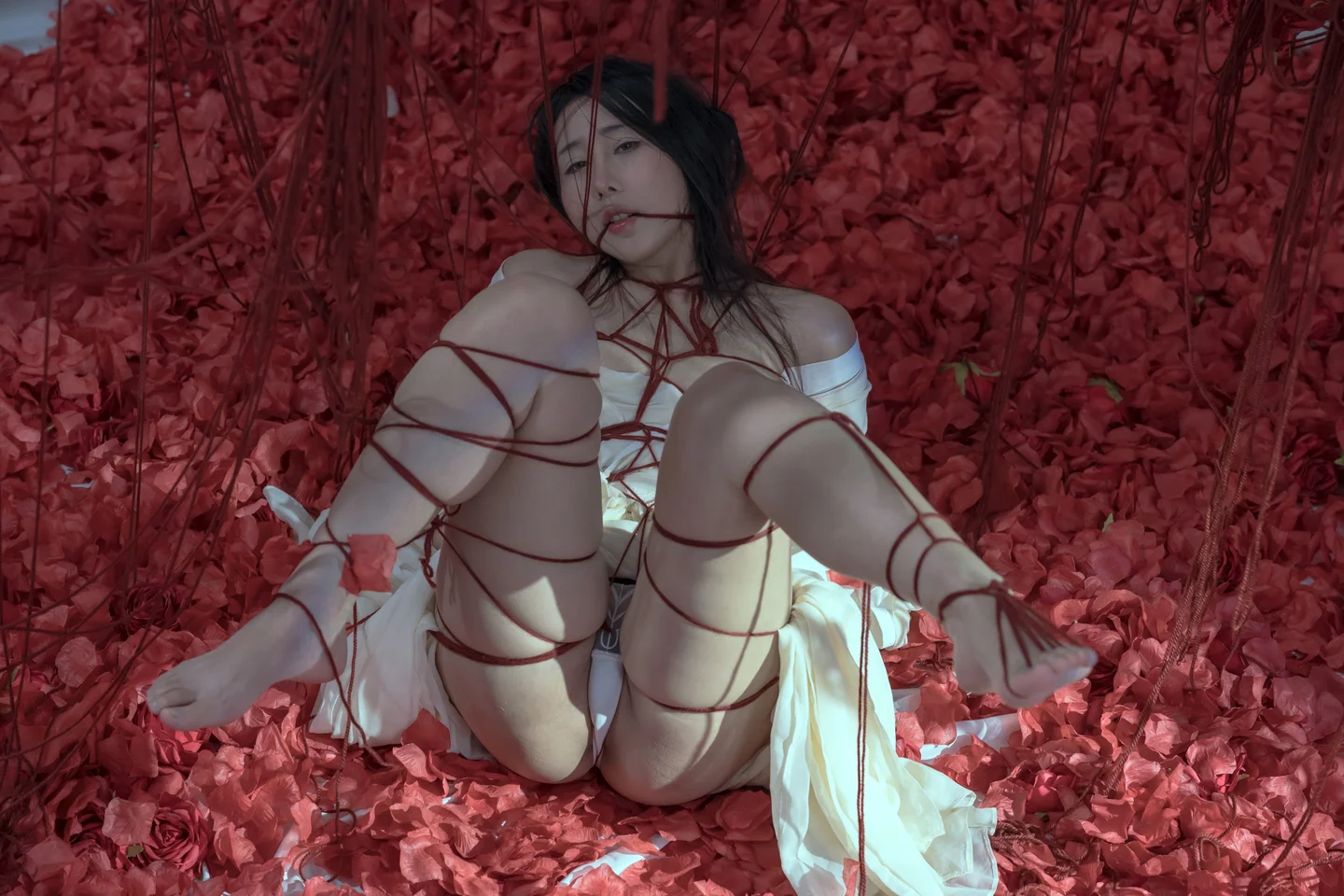 云溪溪 - 奶桃 囚鸟 [64P] 20240830-105532(34).webp