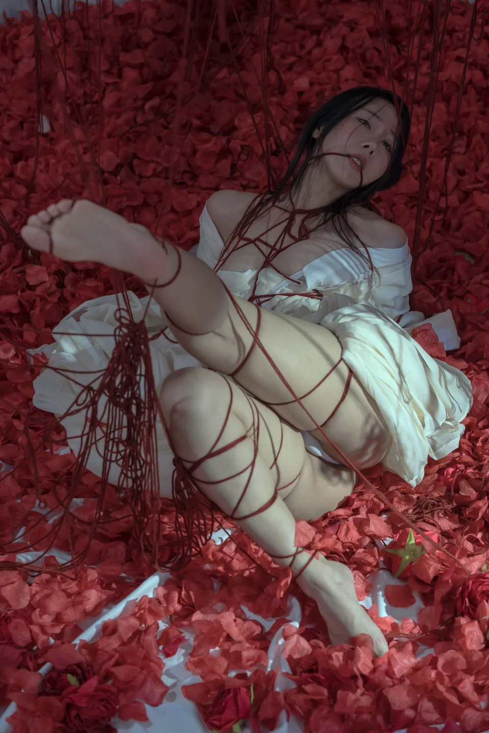 云溪溪 - 奶桃 囚鸟 [64P] 20240830-105532(35).webp