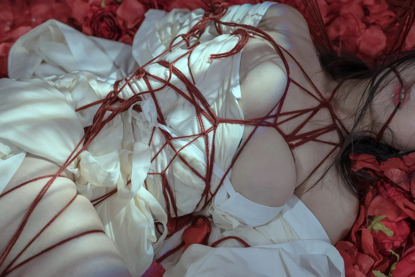 云溪溪 - 奶桃 囚鸟 [64P] 20240830-105532(43).webp