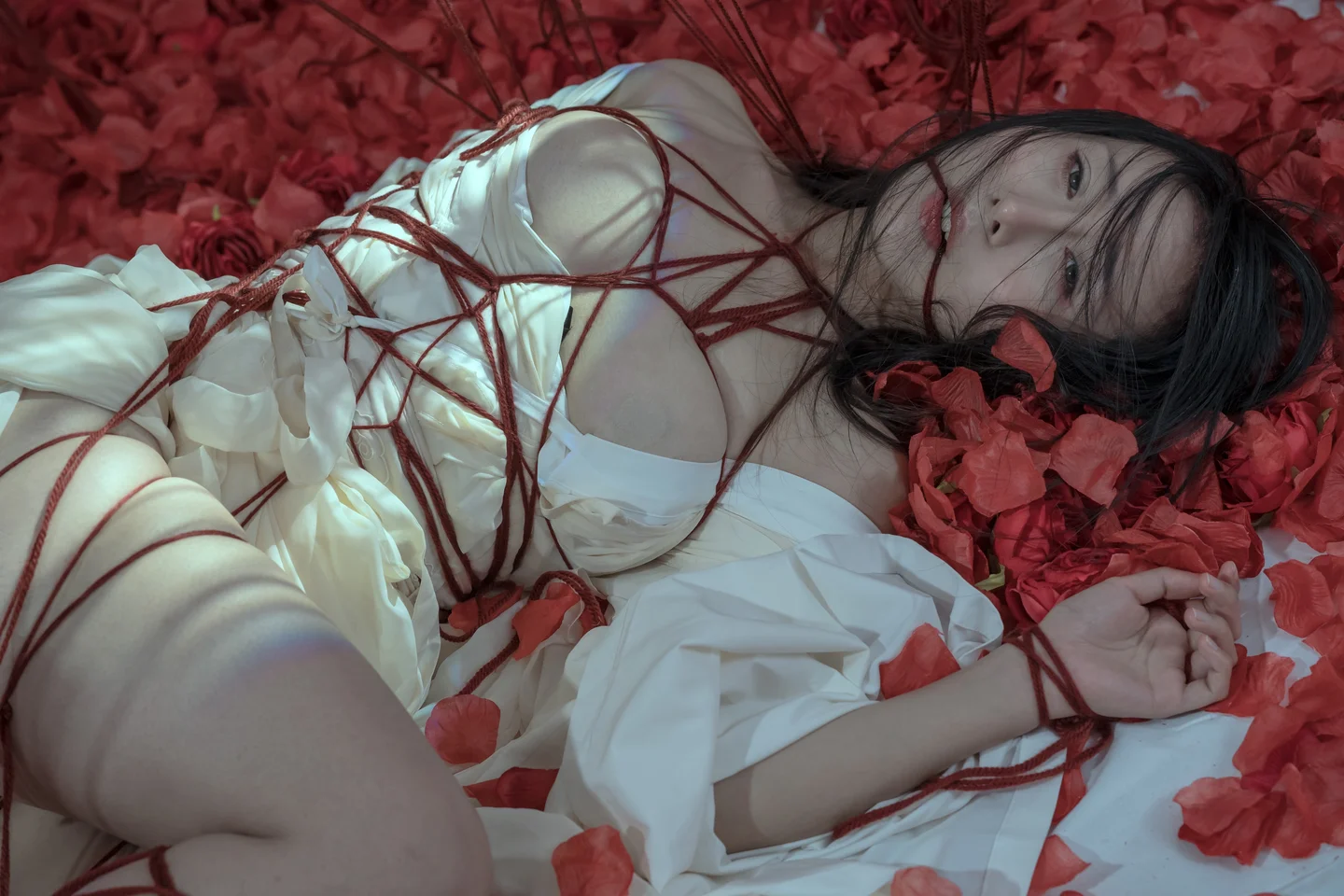 云溪溪 - 奶桃 囚鸟 [64P] 20240830-105532(44).webp