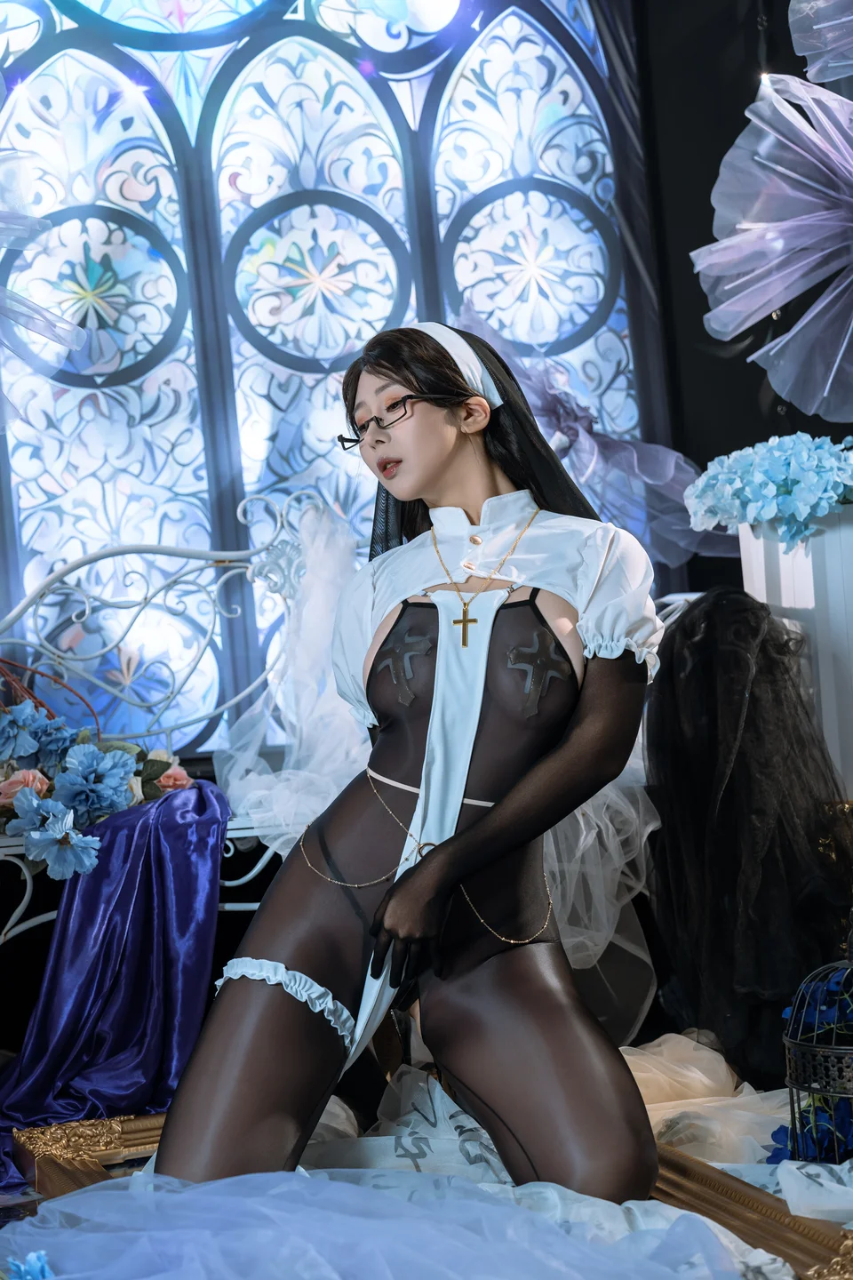 云溪溪 - 奶桃桃 沉陷 修女 [90P,1V-1.47GB] 045.webp