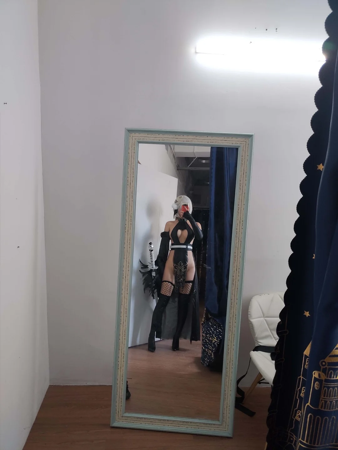亚马逊鲶鱼 - 同人武士 [30P 1V] 20241009-133101(14).webp