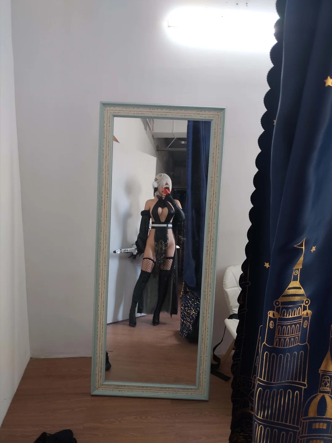 亚马逊鲶鱼 - 同人武士 [30P 1V] 20241009-133101(16).webp
