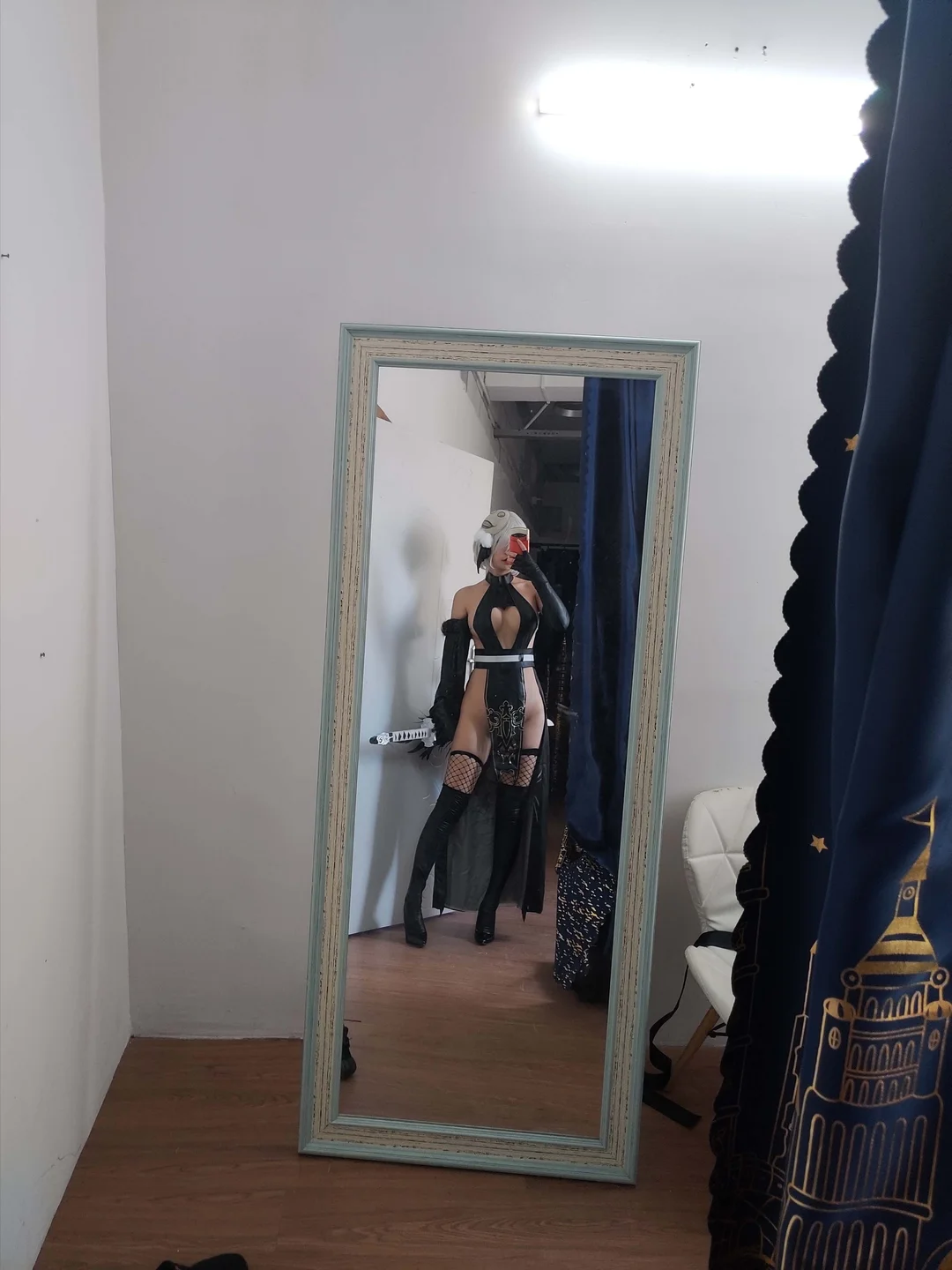亚马逊鲶鱼 - 同人武士 [30P 1V] 20241009-133101(17).webp