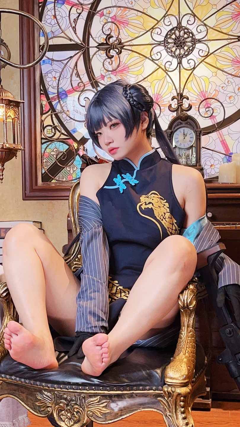 伊喵君_Nya - 蔚蓝档案 妃咲 [26P-180MB] 004.webp