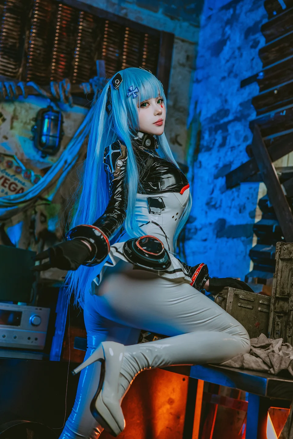 凛子酱 - 少女前线 HK416 [27P] 20240903-235734(17).webp