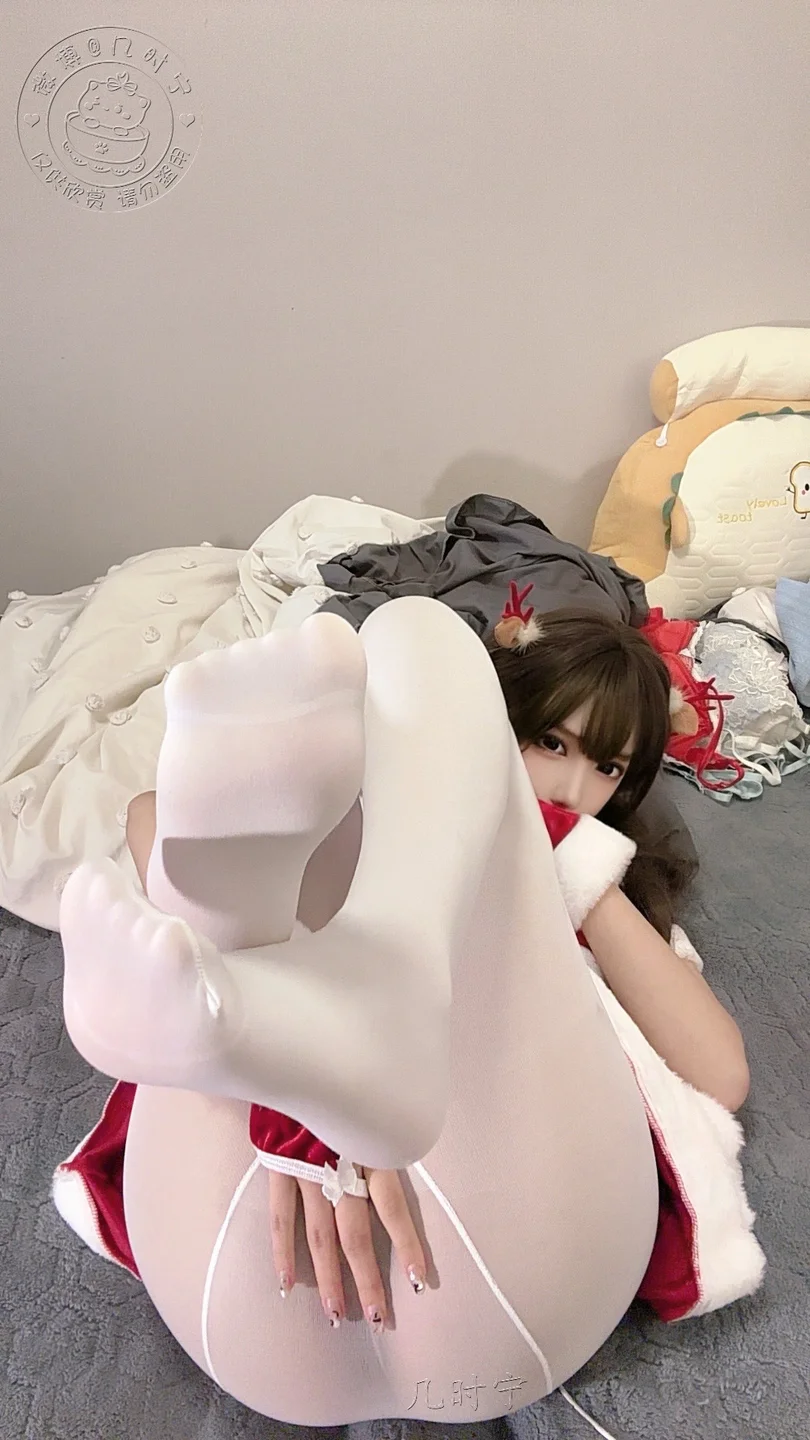 几时宁  No.001 – 圣诞小鹿图 [42P2V-613MB] 014.webp