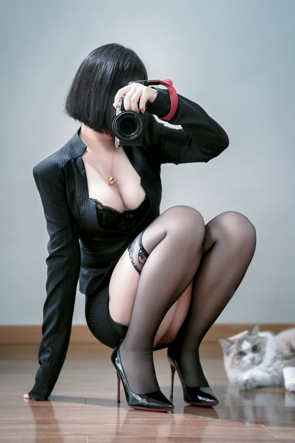 半半子  No.087 – 上司様OL [42P5V-356M] TG@icoset003.webp