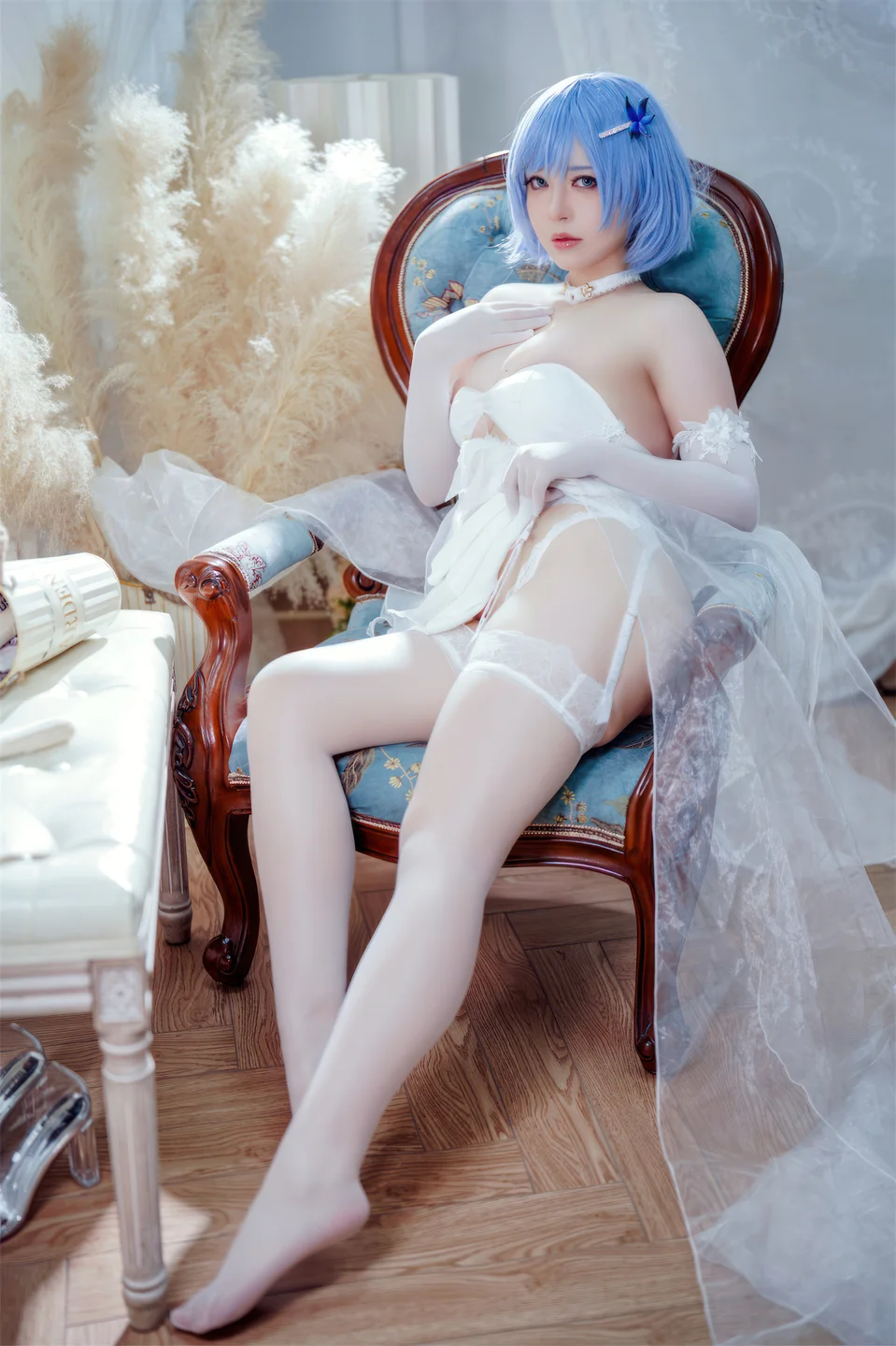 半半子_No_089_碧蓝航线_恰巴耶夫_白骑兵的旋律_礼服_64P,2V_306MB 002.webp