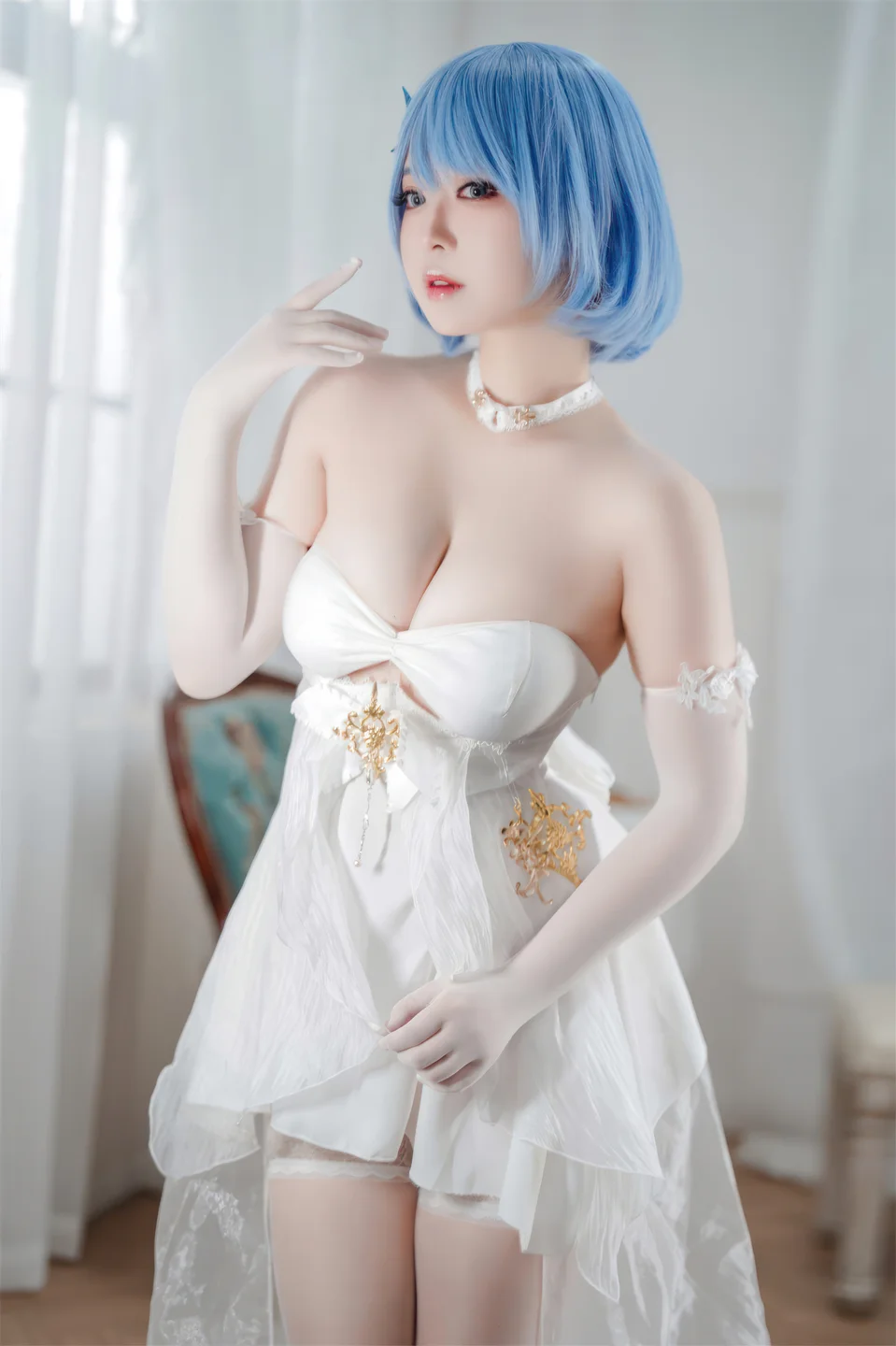 半半子_No_089_碧蓝航线_恰巴耶夫_白骑兵的旋律_礼服_64P,2V_306MB 052.webp