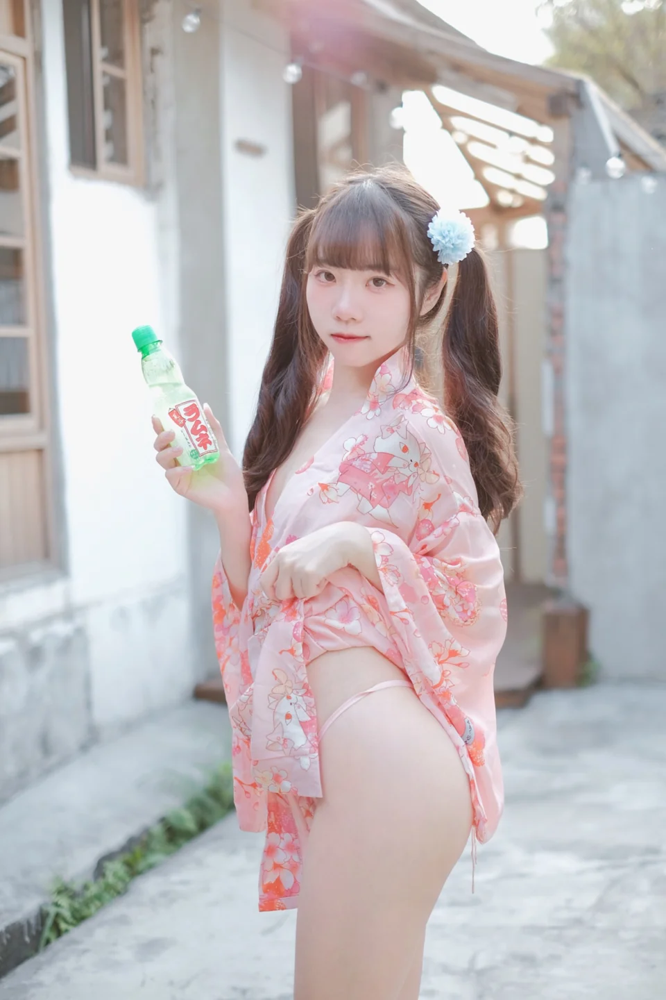 可可小白兔 夏日浴衣 純慾粉嫩少女🌸 [34P] 20240907-161621(7).webp