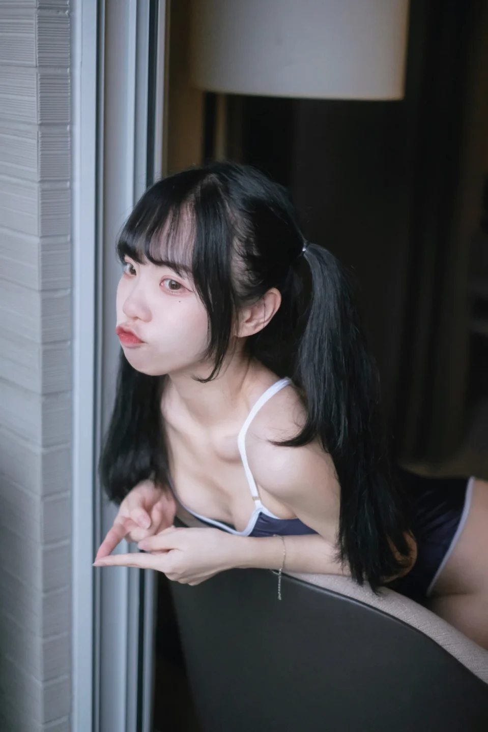 可可小白兔_追蹤起來_跟著🐰🐰去游泳！_7P