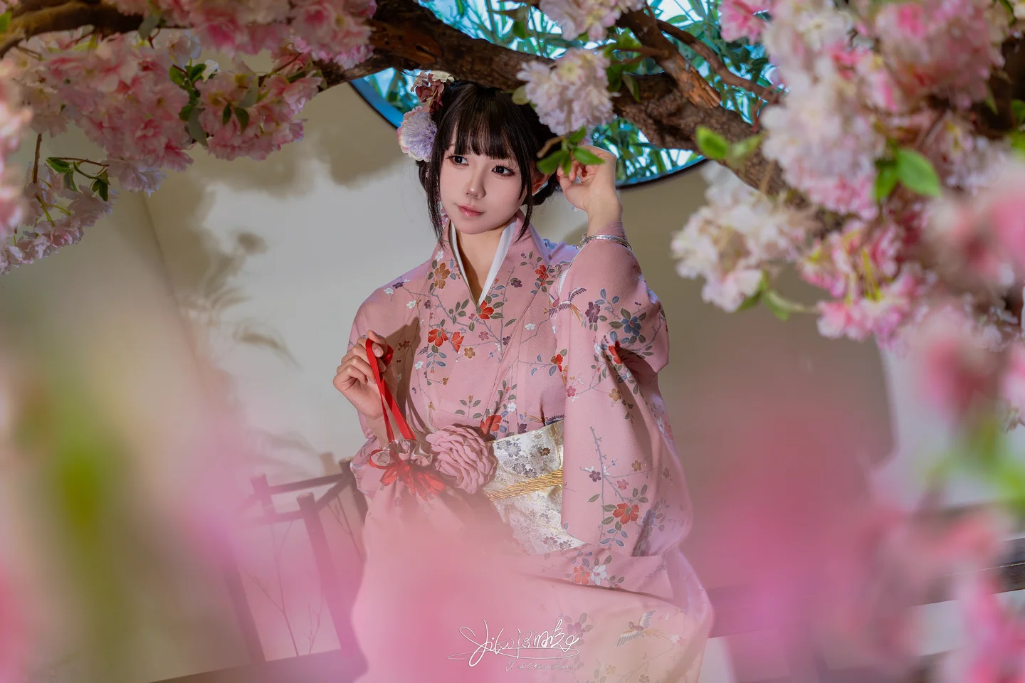 咬一口兔娘 -  8月订阅『温泉の女将』[77P 1V] 20240911-001746(13).webp