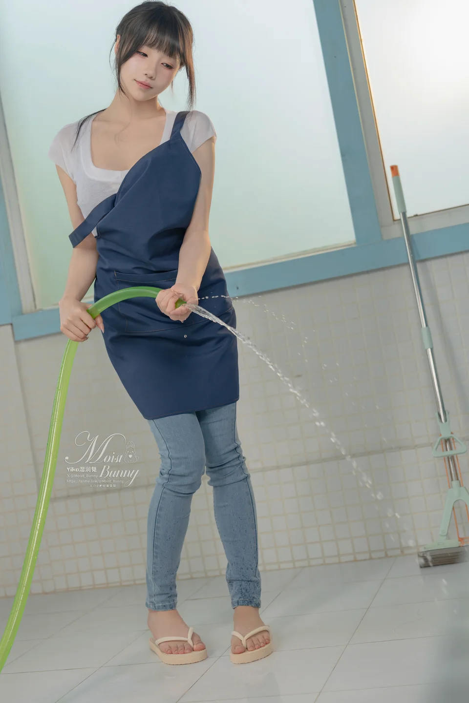 咬一口兔娘#Yiko湿润兔_25年09月订阅作品『钱汤の女将』107P,2V_3_4GB Yiko湿润兔『钱汤の女将』-13.webp