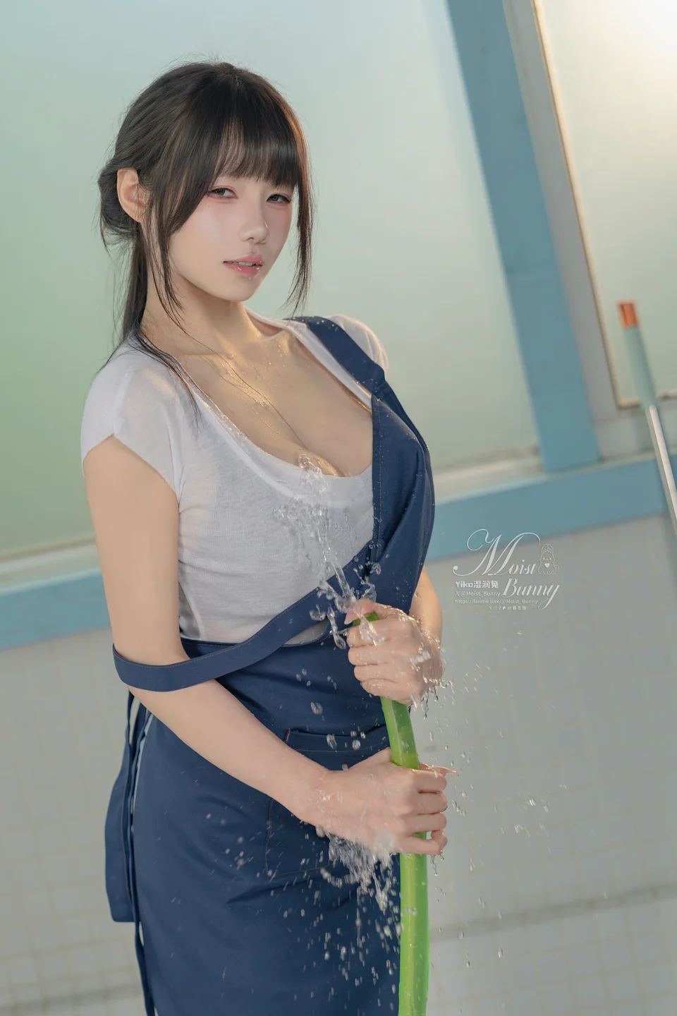 咬一口兔娘#Yiko湿润兔_25年09月订阅作品『钱汤の女将』107P,2V_3_4GB Yiko湿润兔『钱汤の女将』-14.webp