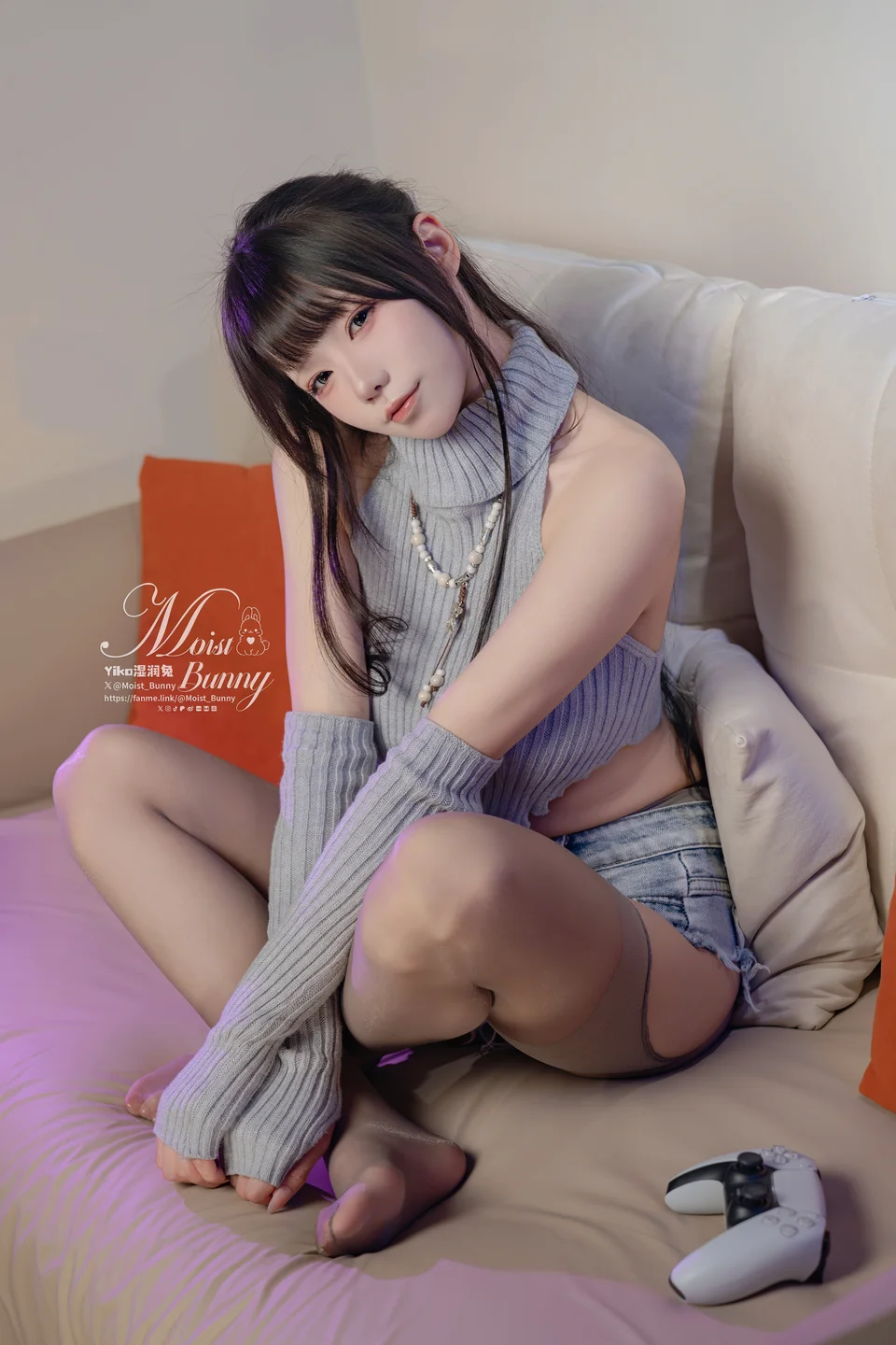 咬一口兔娘Yiko湿润兔_25年5月订阅作品『陪玩少女』139P,2V_2_93GB_Gee Yiko湿润兔『陪玩少女』-09.webp