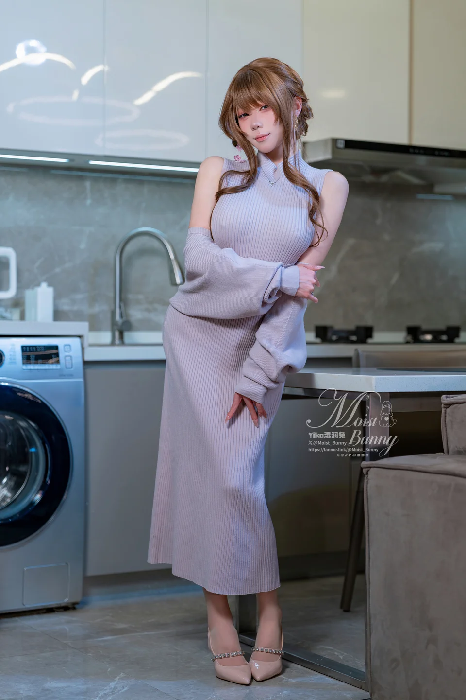 咬一口兔娘_2026年01月订阅作品『在丈夫身边』123P,3V_2_71GB Yiko湿润兔『在丈夫身边』-02.webp