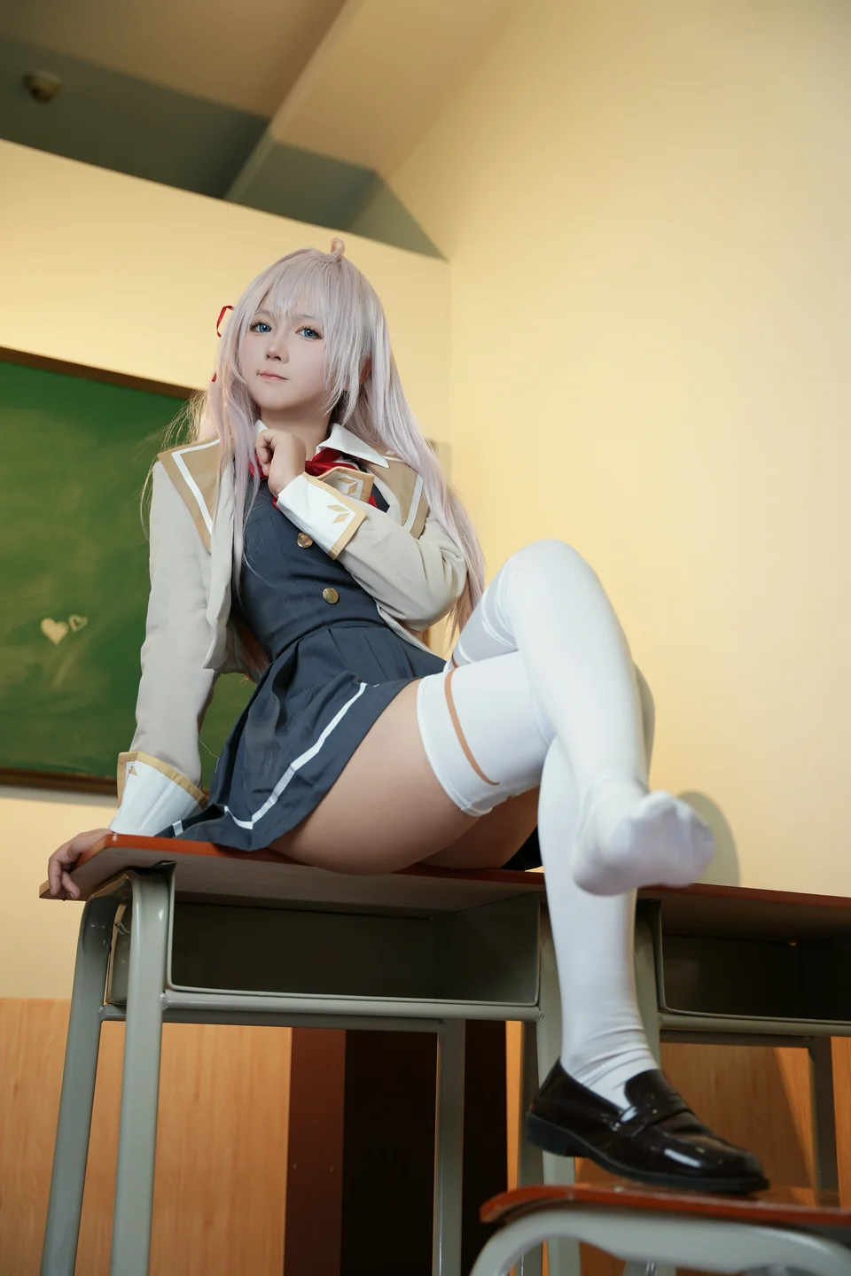 喜欢爱理吗_No_005_–_不时以俄语轻声遮羞的邻座艾莉同学_30P_135MB 008.webp