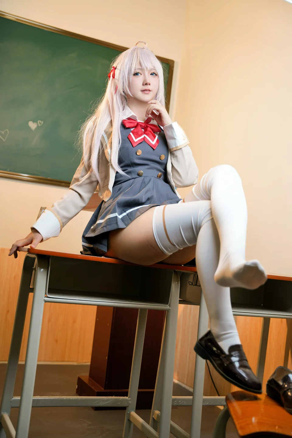 喜欢爱理吗_No_005_–_不时以俄语轻声遮羞的邻座艾莉同学_30P_135MB 014.webp
