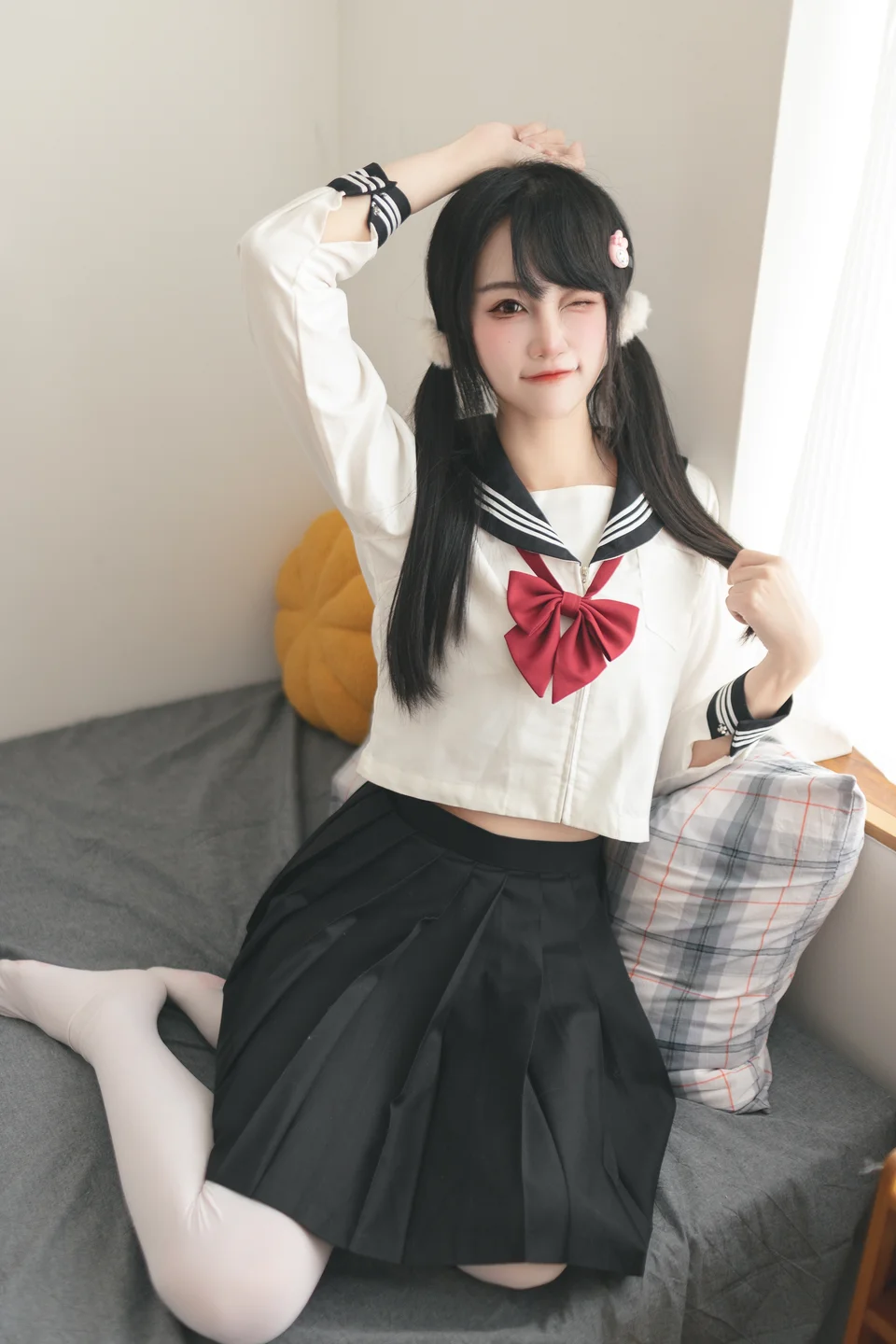 嗷呜酱 - 水手服 [48P-410MB] 023.webp