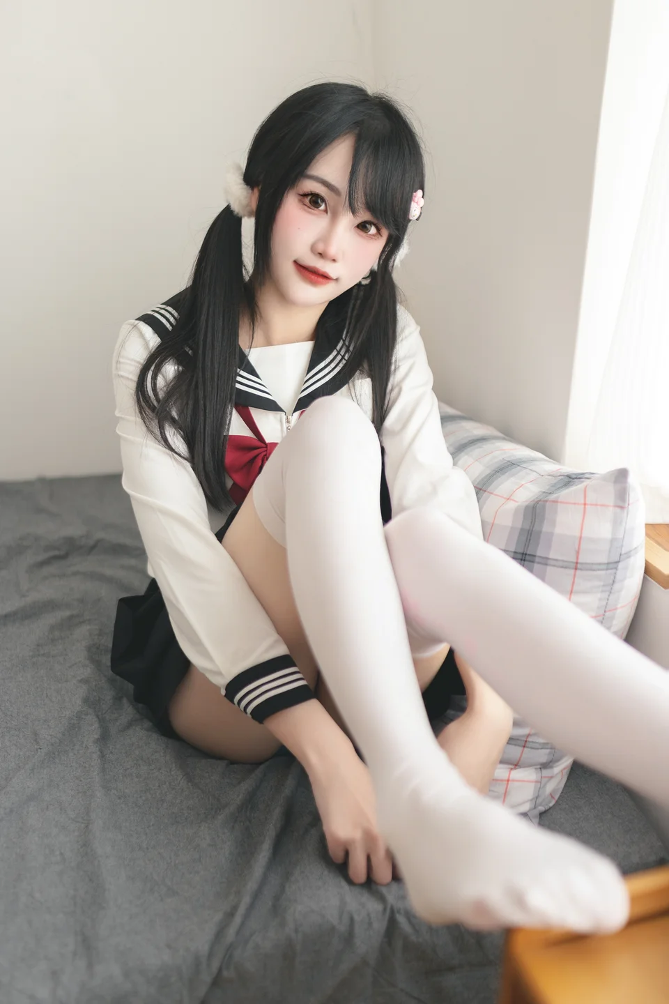 嗷呜酱 - 水手服 [48P-410MB] 034.webp