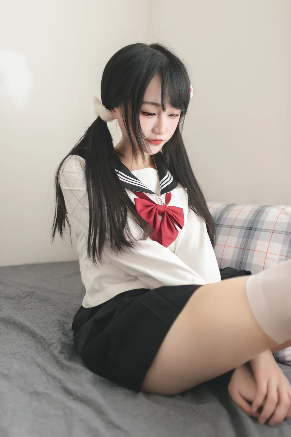 嗷呜酱 - 水手服 [48P-410MB] 035.webp