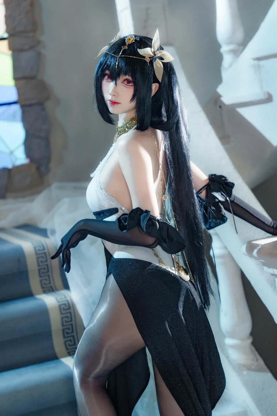 大大卷卷小卷 – 碧蓝航线 镇海礼服 [25P-309MB] 【丝足阁写真】011.webp